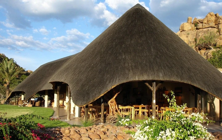 Die Aiaiba Lodge in Erongo
