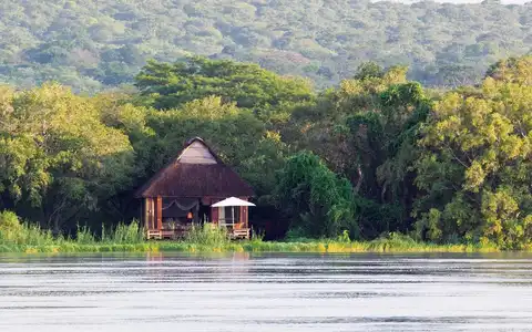 Royal Chundu River Lodge