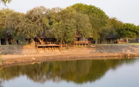 Senalala Safari Lodge